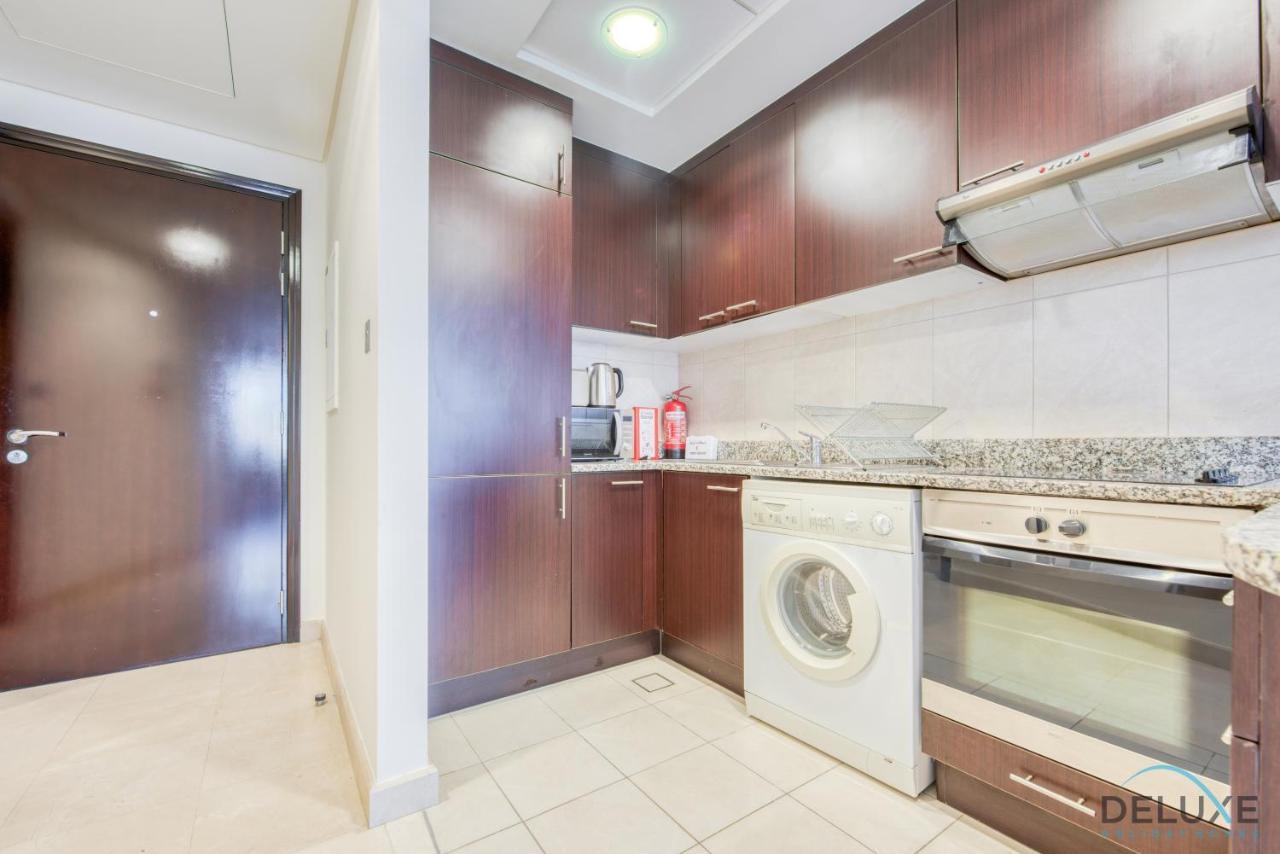 Unbeatable Rate Stylish 1Br With Balcony Near Metro By Deluxe Holiday Homes Dubaj Exteriér fotografie